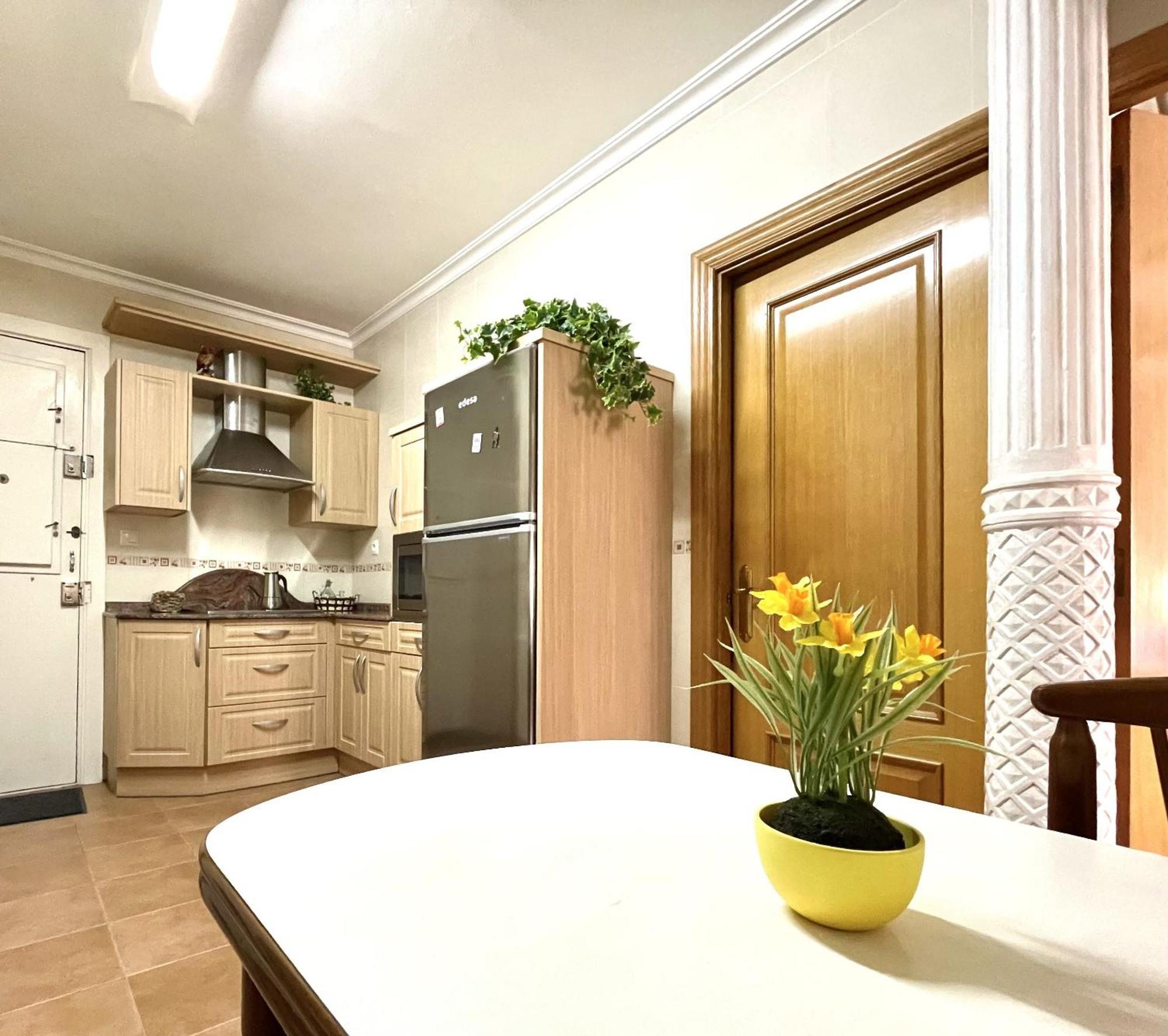 Tranquilo Apartamento Cerca Del Casco Viejo Bilbao Bagian luar foto